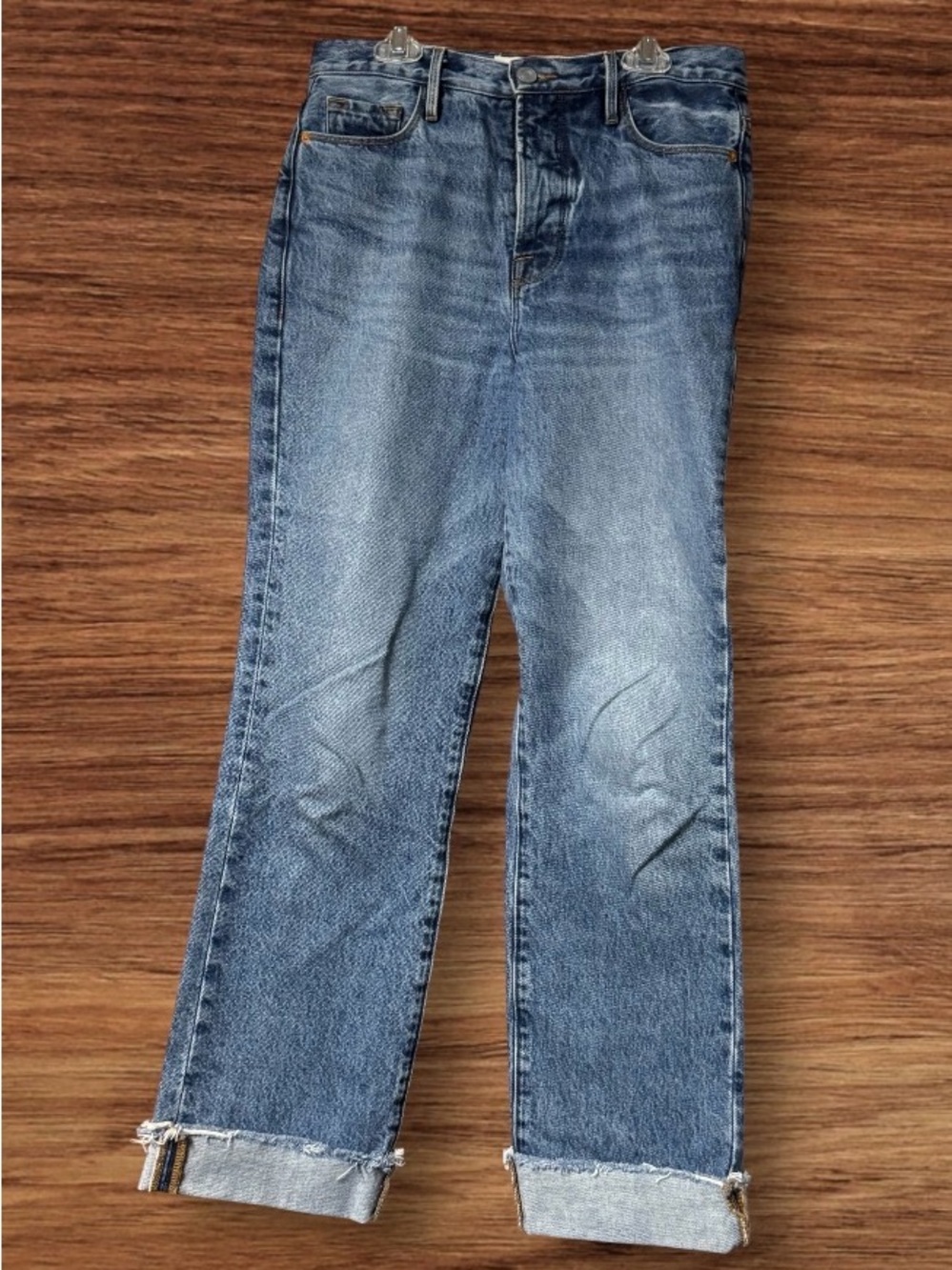 FRAME high-rise straight-leg jeans with a thick, single-cuffed raw hem SZ. 24